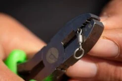 Korda Mini Krimp Tool -Fishing Equipment Store korda mini krimp tool carp barbel swivels clips terminal tackle rig tools willy worms 996