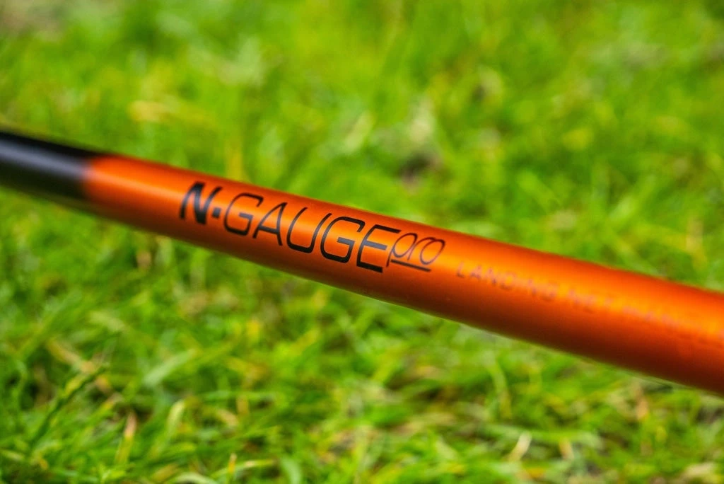 Guru N-Gauge 400 Net Handle 4.0m 3pc 6 Guru N-Gauge 400 Net Handle 4.0m 3pc - Image 6