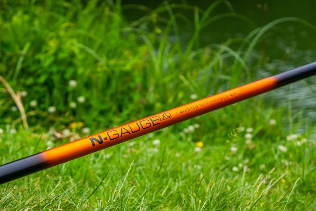 Guru N-Gauge 400 Net Handle 4.0m 3pc 5 Guru N-Gauge 400 Net Handle 4.0m 3pc - Image 5